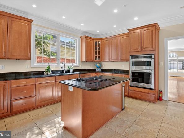 10109 Dickens Avenue, Bethesda MD 20814