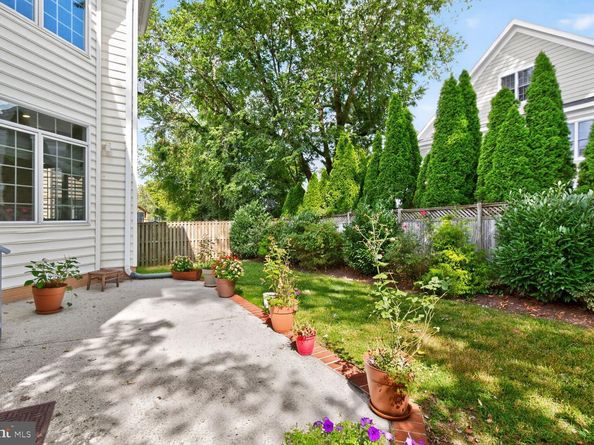 10109 Dickens Avenue, Bethesda MD 20814