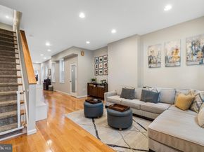2434 Carpenter Street, Philadelphia PA 19146
