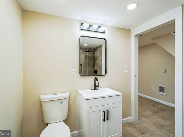 101 N Vogdes Street, Philadelphia PA 19139
