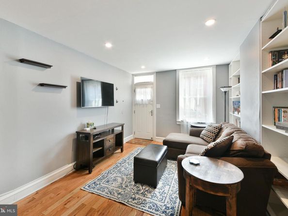 3120 Almond Street, Philadelphia PA 19134