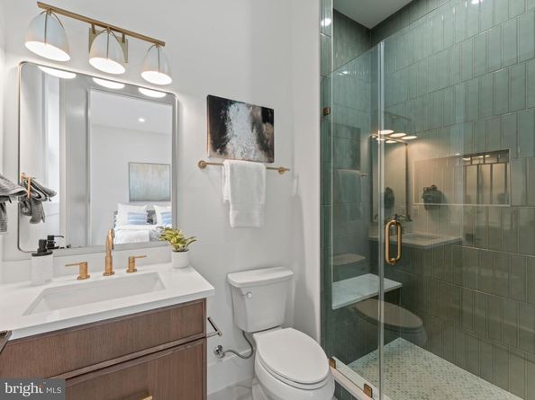 5016 6TH Street N, Arlington VA 22203