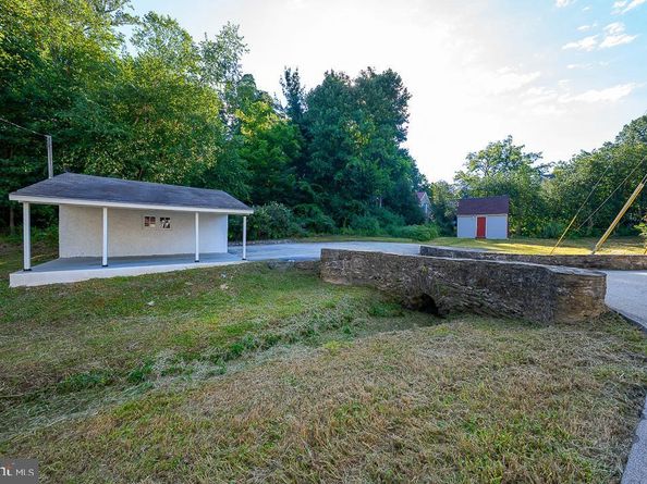 875 Old State Road, Berwyn PA 19312