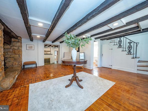 875 Old State Road, Berwyn PA 19312