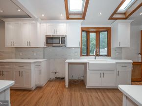 875 Old State Road, Berwyn PA 19312