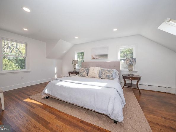 875 Old State Road, Berwyn PA 19312