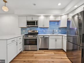 936 New Market Street, Philadelphia PA 19123