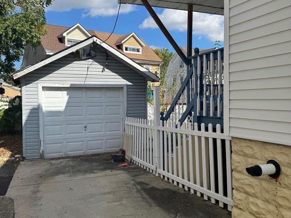 419 Custer Avenue, Glenolden PA 19036