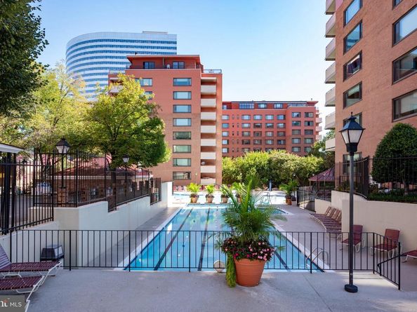 1011 Arlington Boulevard 1112, Arlington VA 22209