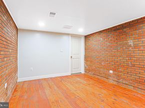 802 W Ritner Street, Philadelphia PA 19148