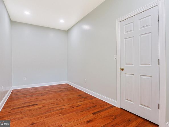 802 W Ritner Street, Philadelphia PA 19148