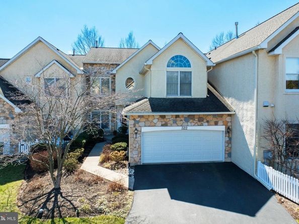 322 Saint Andrews Place, Blue Bell PA 19422