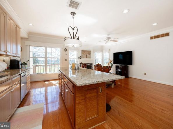 322 Saint Andrews Place, Blue Bell PA 19422