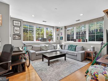 150 V Street NW