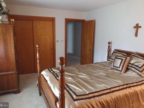 1526 Sandy Hill, Plymouth Meeting PA 19462
