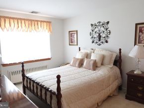 1526 Sandy Hill, Plymouth Meeting PA 19462