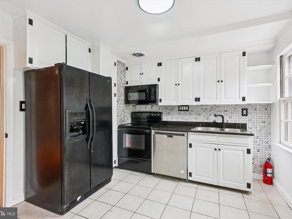 2420 I Street NW, Washington DC 20037