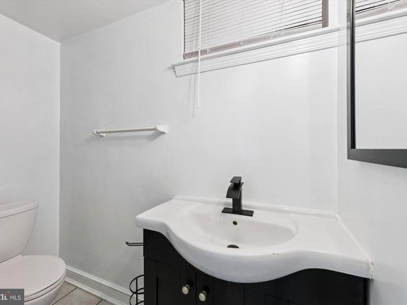 2420 I Street NW, Washington DC 20037