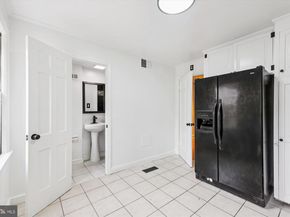 2420 I Street NW, Washington DC 20037
