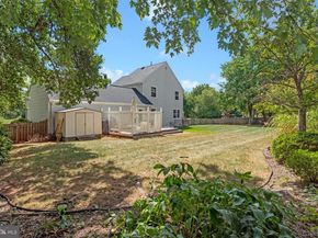 11 Coloma Court, Sterling VA 20164