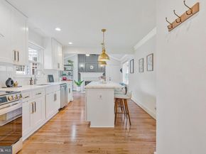 11 Coloma Court, Sterling VA 20164