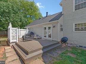 11 Coloma Court, Sterling VA 20164