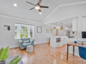 11 Coloma Court, Sterling VA 20164