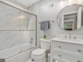 11 Coloma Court, Sterling VA 20164