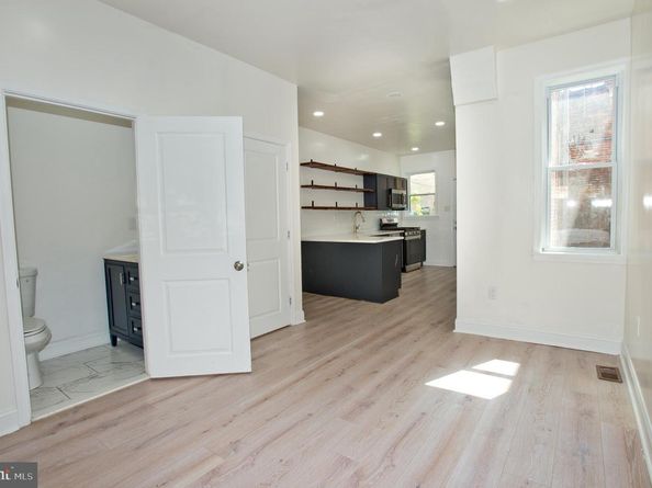 7 S 53rd Street, Philadelphia PA 19139