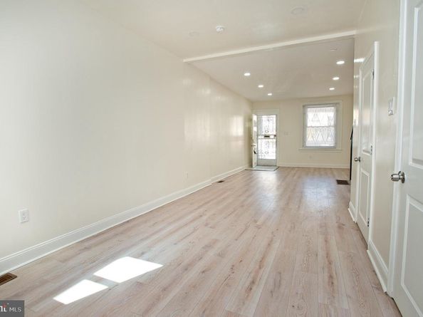 7 S 53rd Street, Philadelphia PA 19139