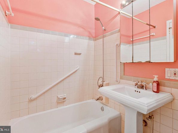 1603 Mount Eagle Place, Alexandria VA 22302