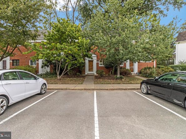1603 Mount Eagle Place, Alexandria VA 22302