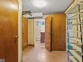 1514 N Hills Avenue, Willow Grove PA 19090
