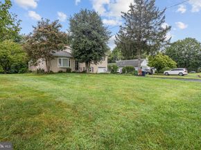 1514 N Hills Avenue, Willow Grove PA 19090