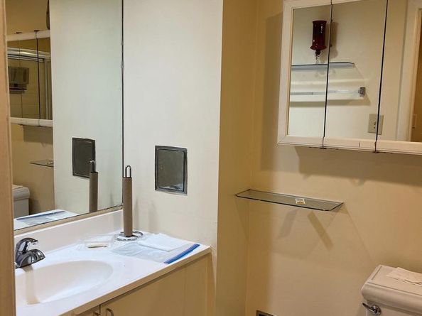 1133 13TH Street NW 402, Washington DC 20005