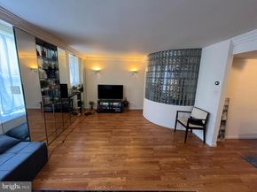 1133 13TH Street NW 402, Washington DC 20005