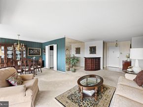 205 Yoakum Parkway 607, Alexandria VA 22304