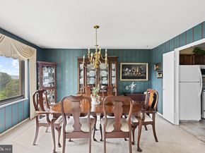 205 Yoakum Parkway 607, Alexandria VA 22304