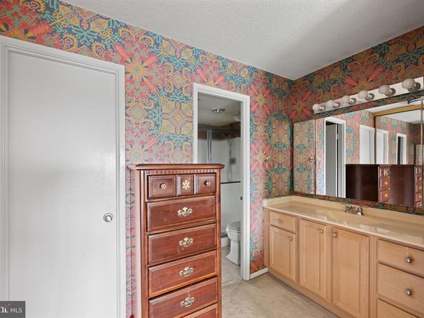 205 Yoakum Parkway 607, Alexandria VA 22304