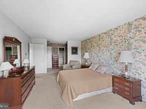 205 Yoakum Parkway 607, Alexandria VA 22304