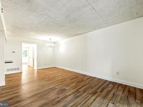 338 Saybrook Lane, Wallingford PA 19086