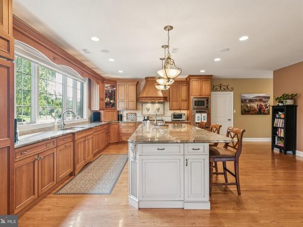 21 Belamour Drive, Washington Crossing PA 18977