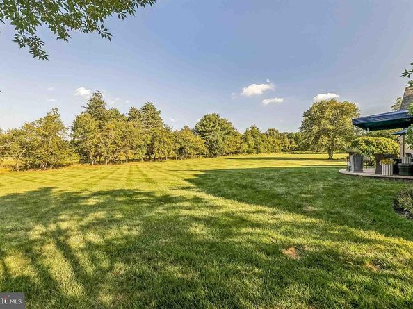 21 Belamour Drive, Washington Crossing PA 18977