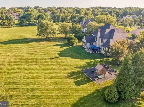 21 Belamour Drive, Washington Crossing PA 18977