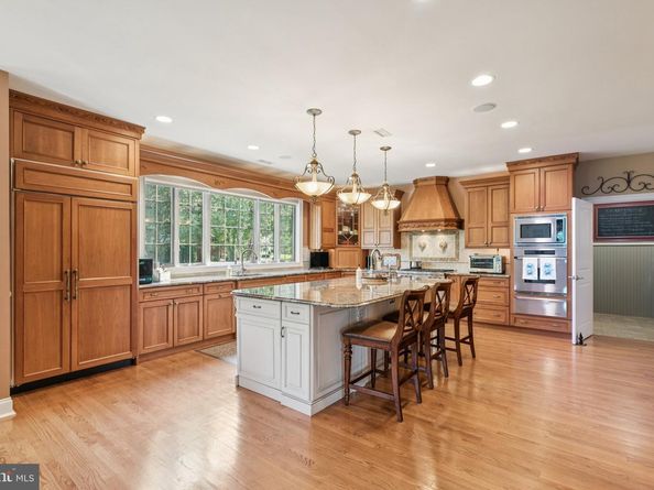 21 Belamour Drive, Washington Crossing PA 18977