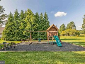 21 Belamour Drive, Washington Crossing PA 18977