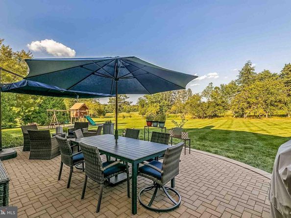 21 Belamour Drive, Washington Crossing PA 18977