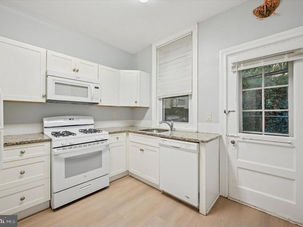 4817 Ridge Avenue, Philadelphia PA 19129