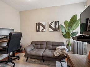 142 Davis Street, Philadelphia PA 19127