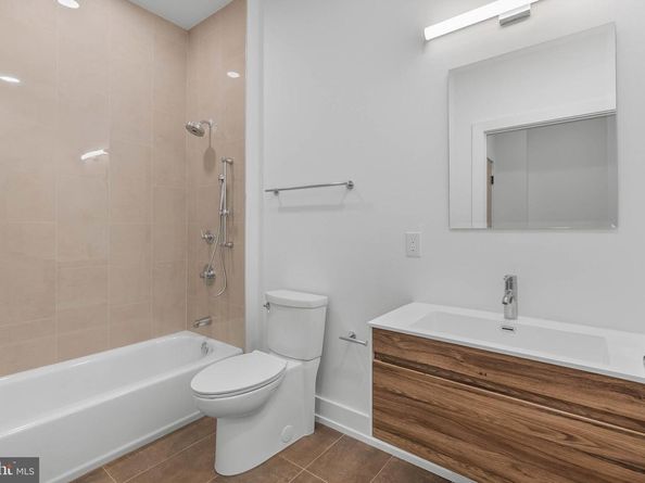 950 N 2nd Street 1A, Philadelphia PA 19123